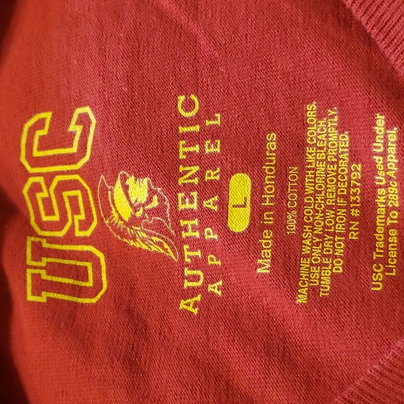 USC MEN'S RED OVERSIZED TEE | LARGE - Picture 4 of 4